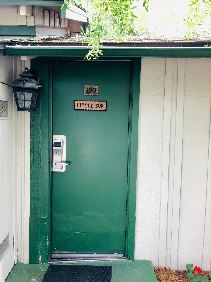 One-Bedroom Queen Cottage,973982866:JPEG