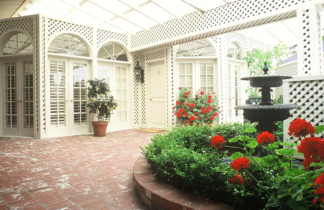 Pine Inn - Carmel-1
