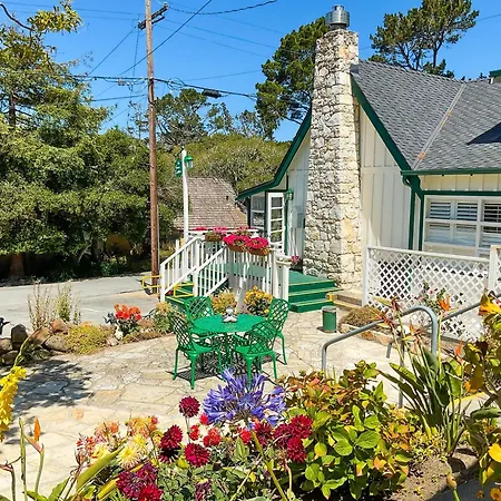 Carmel Green Lantern Inn-2
