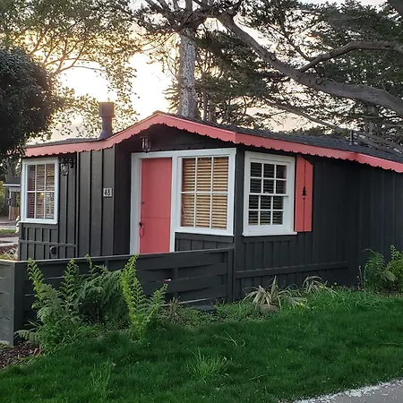 Carmel River Inn & Cottages-3