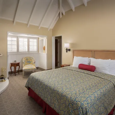 Normandy Inn-3