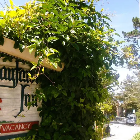 Carmel Wayfarer Inn-2