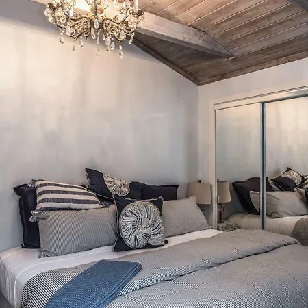 3768 Belle Folie-2